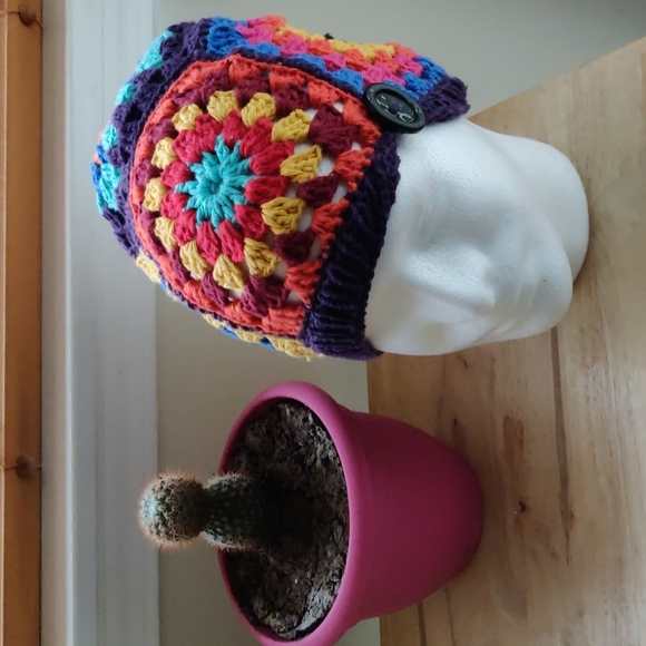 %100 Handmade  Granny Square Crochet 🧶 Colorful of Purple  Women's Beanie - Picture 5 of 15